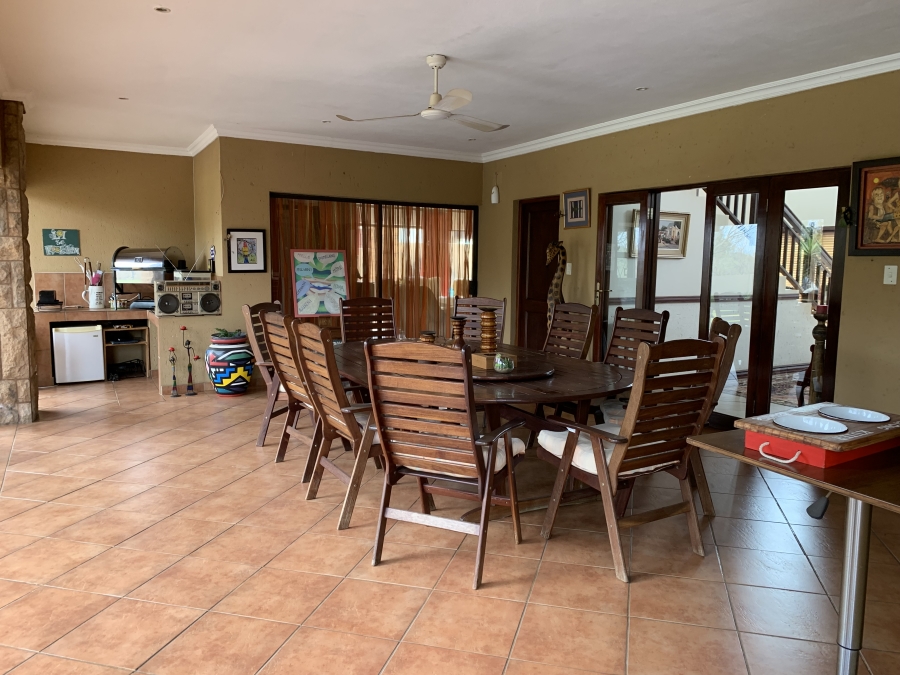 5 Bedroom Property for Sale in Birdwood Estate North West